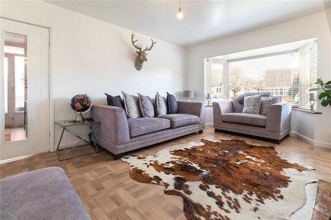 13 Cheesemans Close, Waltham, Grimsby, DN37 0ER