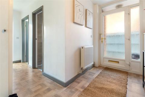 13 Cheesemans Close, Waltham, Grimsby, DN37 0ER