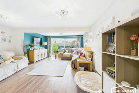 9 Southgate, Brewood, Stafford, ST19 9JG