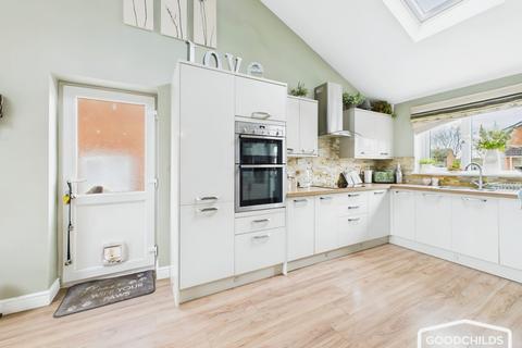 9 Southgate, Brewood, Stafford, ST19 9JG