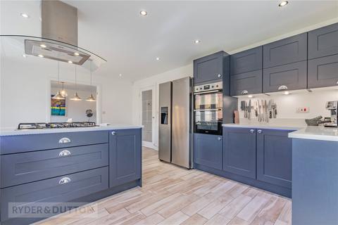 4 bedroom detached house for sale, Highfield Close, Fixby, Huddersfield, West Yorkshire, HD2