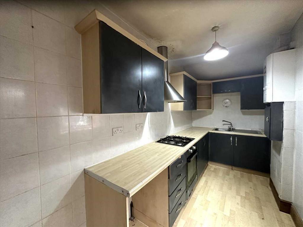 Kitchen: