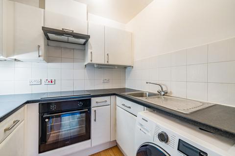 1 bedroom flat for sale, International Way, Sunbury-on-Thames, TW16