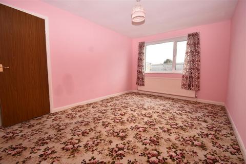 25 Firthland Road, Pickering, YO18 8BZ