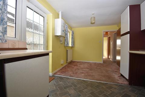 25 Firthland Road, Pickering, YO18 8BZ