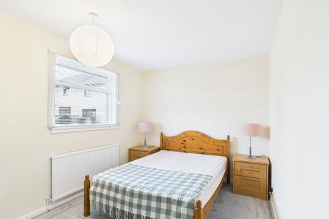 3 bedroom semi-detached house to rent, Craigour Crescent, Liberton, Edinburgh, EH17