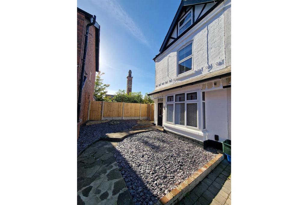 Sefton-Front-3.jpg
