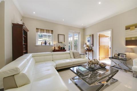 undefined, Broadfield Way, Wall Hall, Aldenham Watford WD25