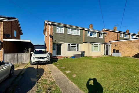 3 bedroom semi-detached house for sale, Hillside Road, Southminster