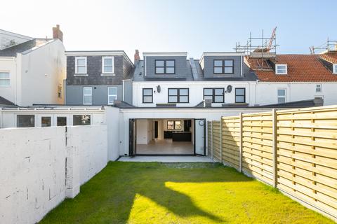 undefined, Vale Road, St. Sampson, Guernsey