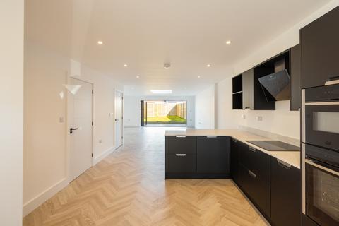 3 bedroom terraced house for sale, Vale Road, St. Sampson, Guernsey