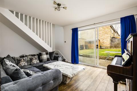 4 bedroom house to rent, Travellers Lane, Hatfiield, AL10