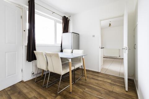 4 bedroom house to rent, Travellers Lane, Hatfiield, AL10