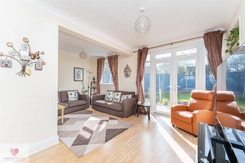 37 Albury Avenue, Isleworth, TW7 5HY