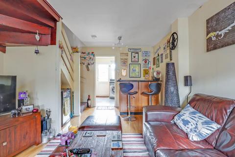 5 Chartwell Way, London, SE20 8LX