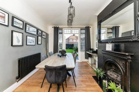 3 bedroom semi-detached house for sale, Elliston Street, Cleethorpes DN35