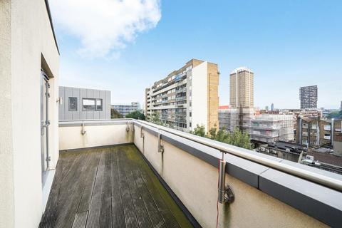 2 bedroom flat for sale, Cavell Street, Whitechapel, E1