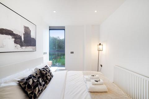 3 bedroom flat for sale, Shore Place, South Hackney, E9