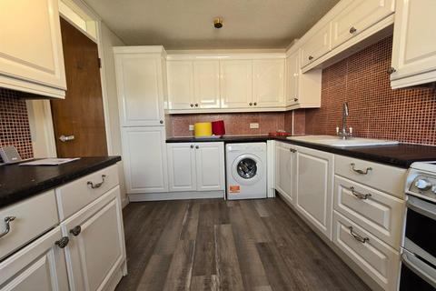 3 bedroom house to rent, Lark Rise, Martlesham Heath, Ipswich