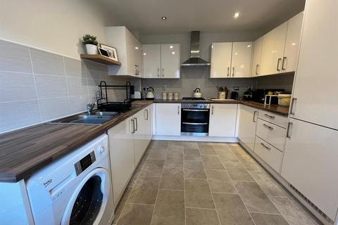 4 Shire Mill Close, Mossley, Ashton-under-lyne, OL5 0AS