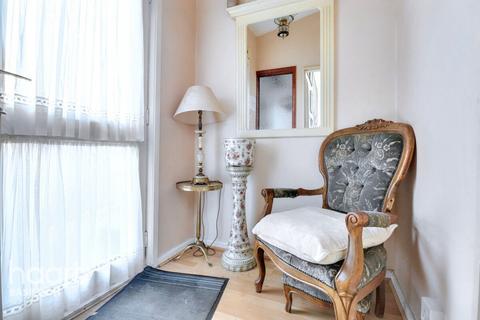 2 bedroom terraced house for sale, Mildmayes, Basildon