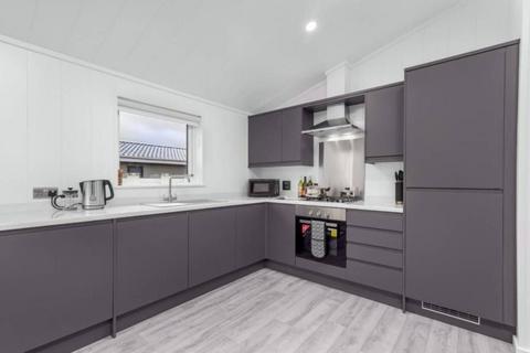 2 bedroom lodge for sale, Fitling Hull
