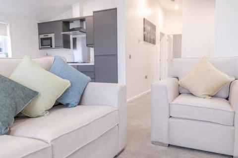 2 bedroom lodge for sale, Fitling Hull