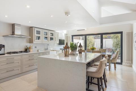 42 Alderville Road, London, SW6 3RJ