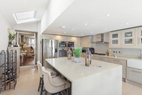 42 Alderville Road, London, SW6 3RJ