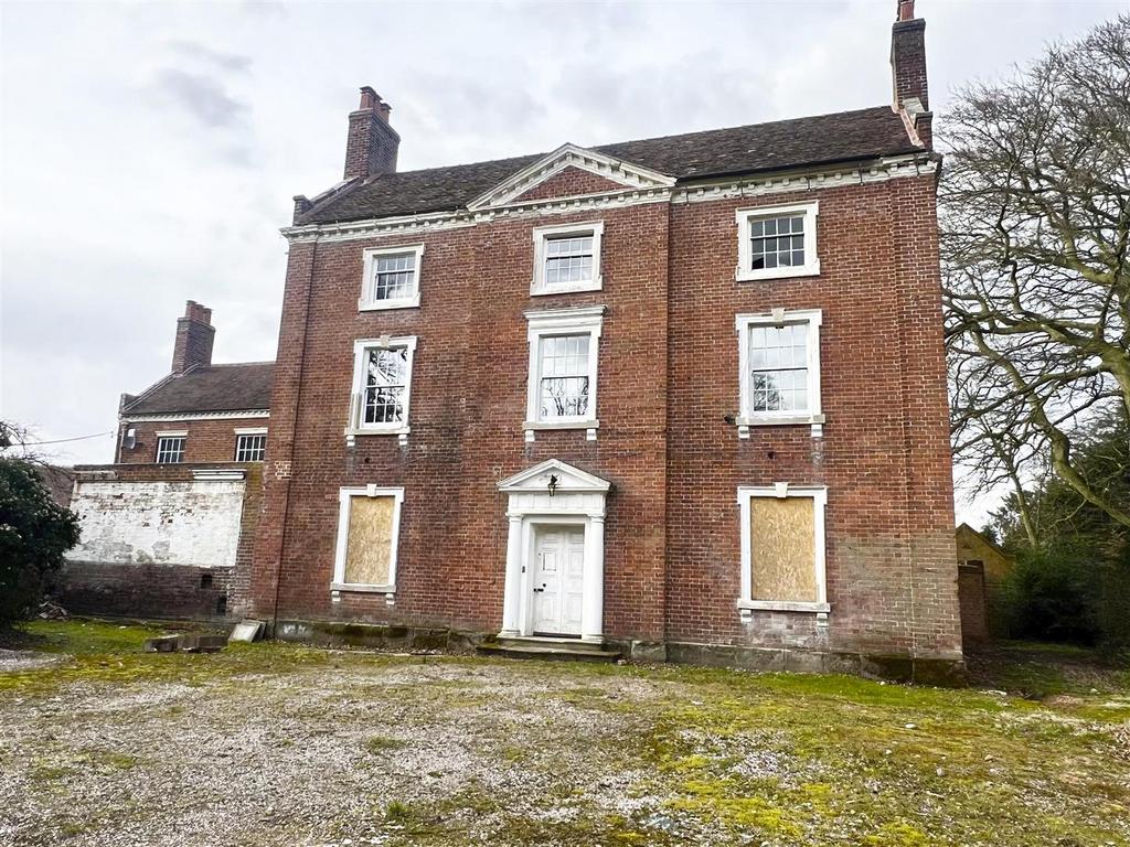 Ismere Hall Kidderminster 1.jpg