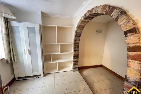 undefined, Rose Hill, Sutton, Surey, SM1