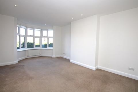 3 bedroom flat to rent, Collingwood Court, Queens Road, Hendon NW4