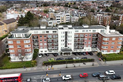 5 bedroom flat to rent, Riverside Drive, Golders Green Road, NW11 9PX