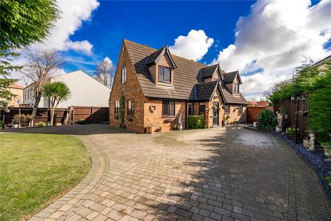 Brigsley Road, Waltham, Grimsby, Lincolnshire, DN37