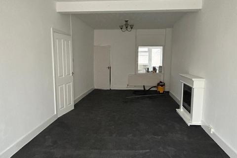 3 bedroom semi-detached house to rent, Manselton Road, Manselton SA5