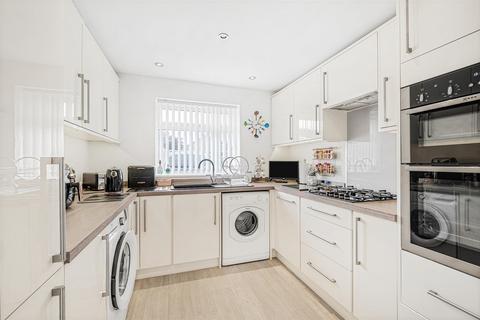 22 Bretts Field, Peacehaven, BN10 7UJ
