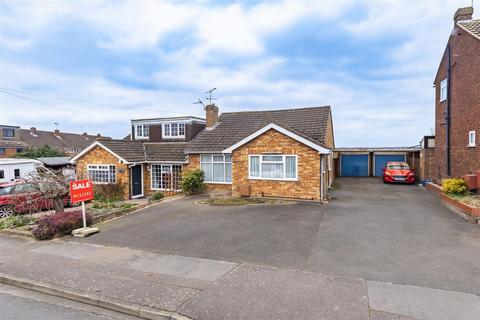 2 bedroom semi-detached bungalow for sale, Oak Piece, North Weald, Epping