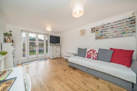1 bedroom flat for sale, Kingsworthy Close, Kingston Upon Thames KT1