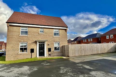 3 bedroom semi-detached house for sale, Turners View, Darlington