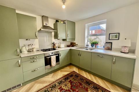 3 bedroom semi-detached house for sale, Turners View, Darlington