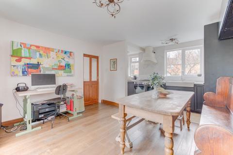 24 Appian Close, Birmingham, B14 6DS
