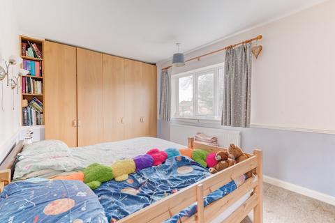 24 Appian Close, Birmingham, B14 6DS
