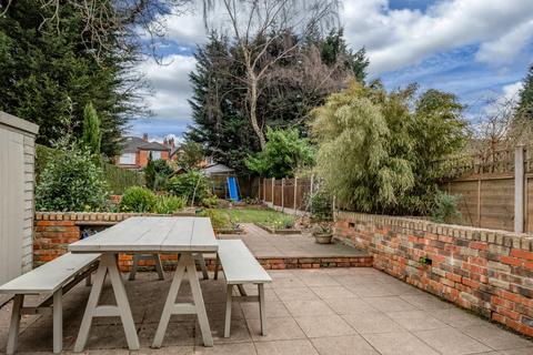 24 Appian Close, Birmingham, B14 6DS