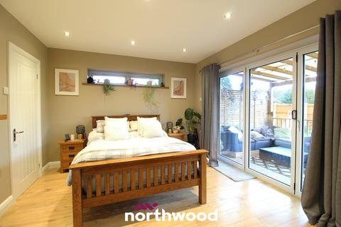 Gamelyn Barton Lane, Armthorpe, Doncaster, DN3 3AB