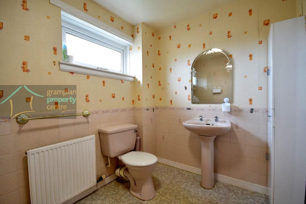 Bath 2 .JPG