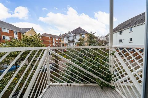 2 bedroom maisonette for sale, Highmoor, Marina, Swansea