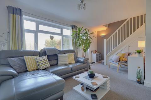 2 bedroom end of terrace house for sale, Hornbeam Road, Denvilles, Havant