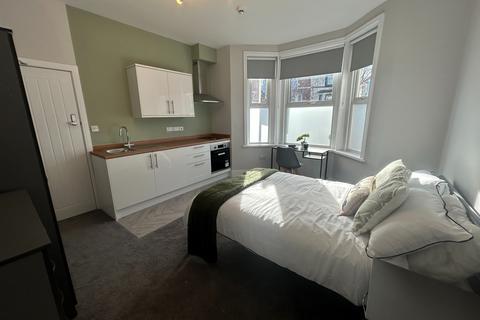 Studio to rent, Derby DE23