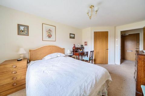 1 bedroom flat for sale, Basingstoke,  Hampshire,  RG21