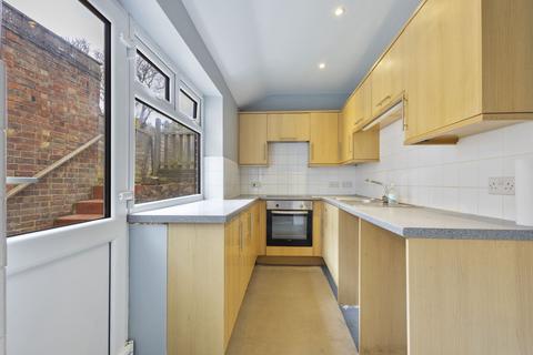 27 Dudley Road, Folkestone, CT19 6BZ